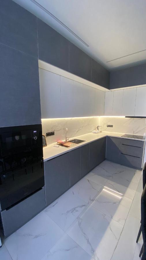 Heaven Apartment Mountain View Алмати Екстер'єр фото